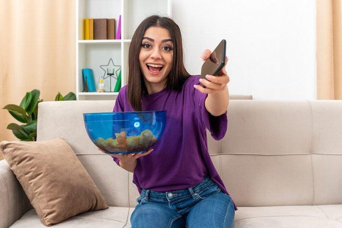 App para assistir canais de TV no seu celular 